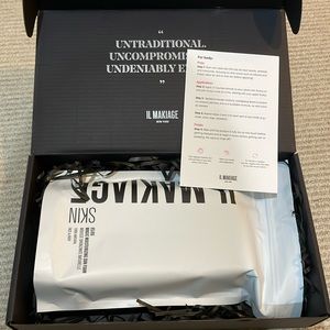 IL MAKIAGE MAGIC MOISTURIZING SUN FOAM - FACE & BODY